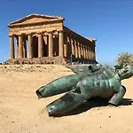 דירה 